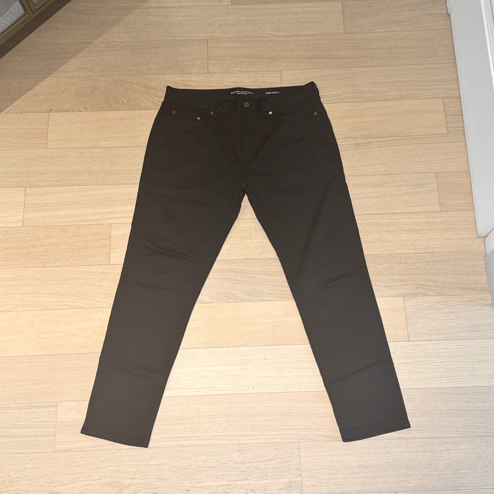 Banana RepublicMen's Black traveler Jeans tapered fit size W35 L32